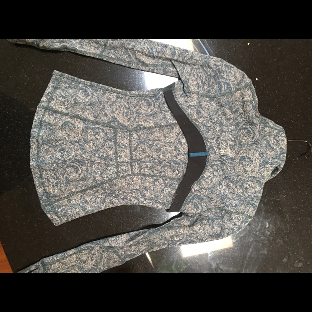 Lululemon jacket - Picture 2 of 4